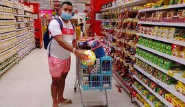 Supermercado que vai fechar fica lotado