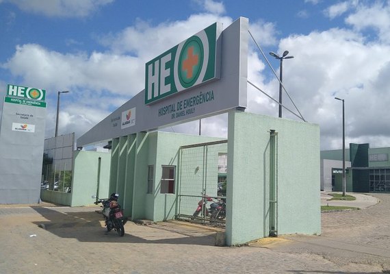 Criminosos encapuzados invadem casa em Quebrangulo e disparam contra duas mulheres