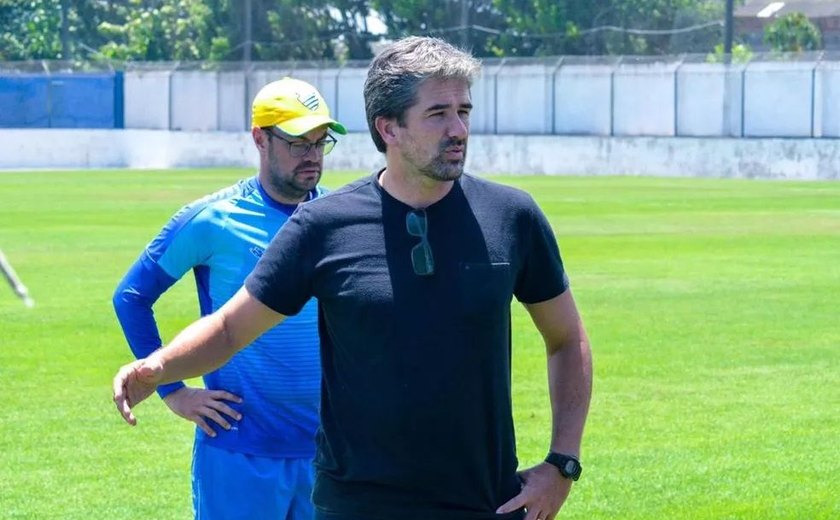 Cruzeiro perto de acordo com Rodrigo Pastana, do CSA, para cargo de diretor de futebol