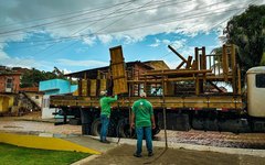 Playground está sendo instalado na Praça de Santa Luzia