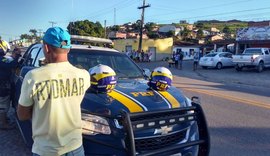 PRF prende dois condutores de motocicletas na rodovia BR-316 em Atalaia