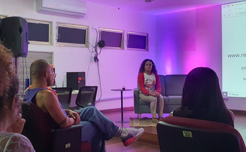 II COPA - Colóquio de Pesquisa em Artes da ETA UFAL com o tema 'AS PRODUÇÕES ARTÍSTICAS NA CONTEMPORANEIDADE'