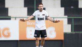 CSA aumenta o ritmo de trabalho de olho no clássico na Copa do Nordeste