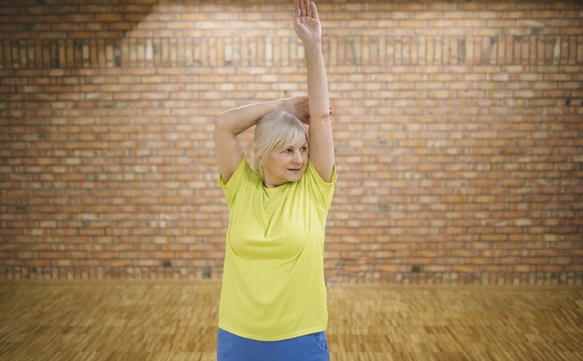 Atividade física ajuda a combater desconfortos da menopausa