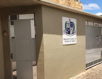 MPAL ajuíza ação para obrigar três municípios do Sertão a realizarem concurso público na educação