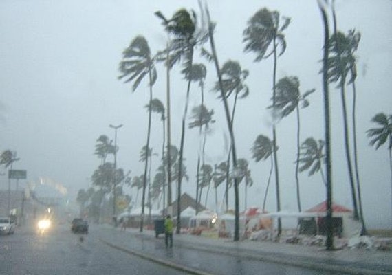 Alagoas pode registrar chuvas intensas nos próximos dias, alerta Semarh