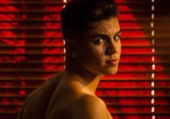 MC Biel troca de nome e tenta retomar carreira um ano após polêmicas