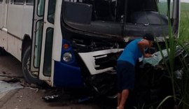 Grave acidente deixa dois mortos em Porto Calvo