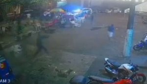 Vídeo: câmera de segurança mostra atirador agindo em frente à casa de shows no Jaraguá