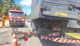 Motociclista fica ferido em colisão com caminhão na AL-101 Norte