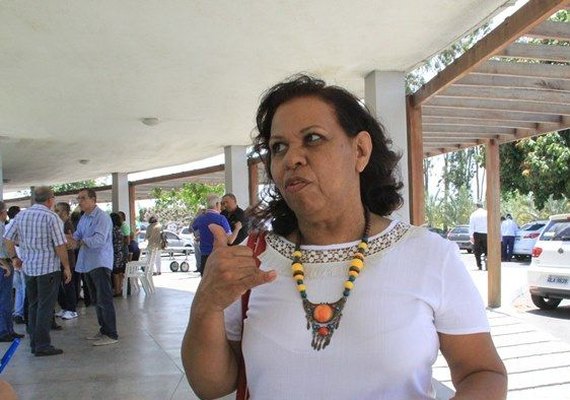 Referência de luta pela igualdade racial, coluna Axé é destaque semanal