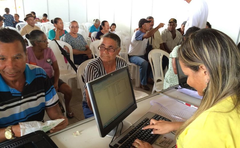 Universidade vence pregão para capacitar 3 mil operadores do Suas em Alagoas