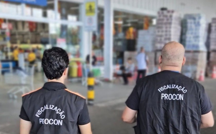 Procon Maceió notifica supermercado após acidente com consumidora