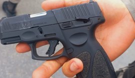 PM prende homem por porte ilegal de arma em Rio Largo e cumpre mandados judiciais