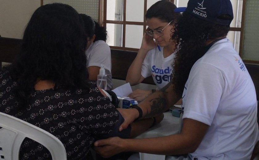 Programas Olhar da Gente e Saúde da Gente levam mutirão de atendimentos ao Barro Duro