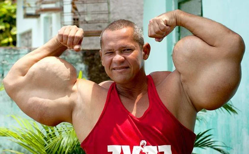Morre Arlindo Anomalia, conhecido como Popeye Brasileiro, aos 55 anos