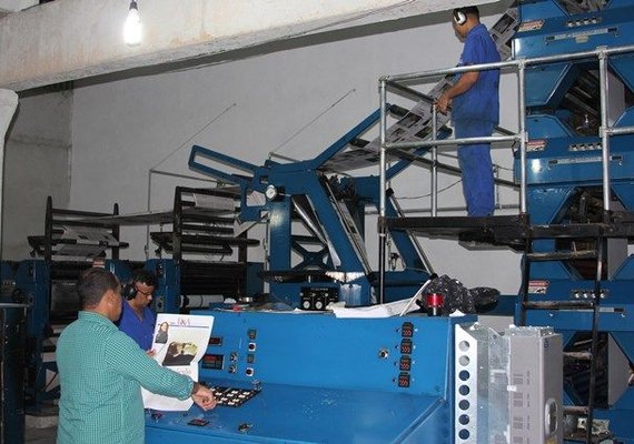 Jorgraf inicia construção de parque gráfico