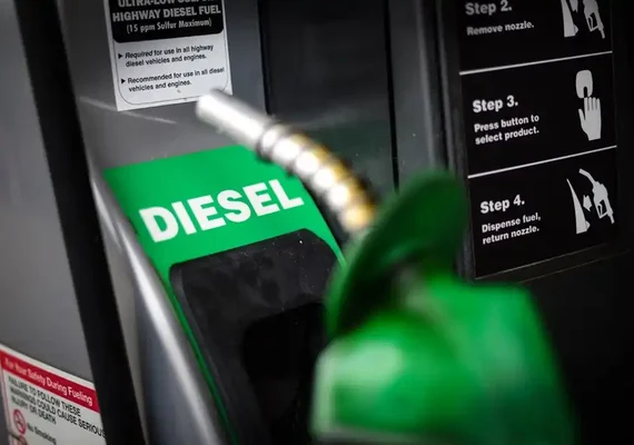 Governo de Alagoas pede autorização à ALE para aderir a regime que tenta conter preço do diesel