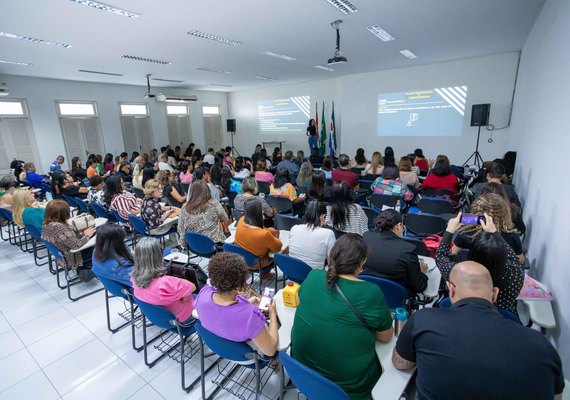 Governo torna obrigatória realização de curso para ocupantes de cargos de liderança no Estado