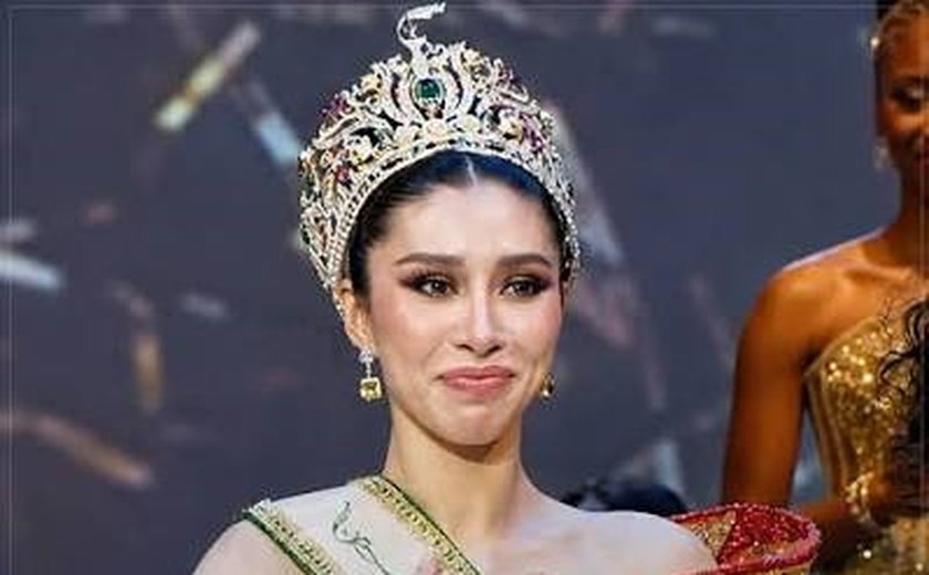 Miss EUA é destituída uma semana após vitória por segredo chocante do passado
