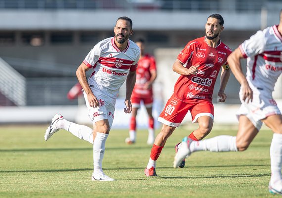 CRB vence Penedense por 2 a 0 e larga em vantagem na semifinal do Alagoano