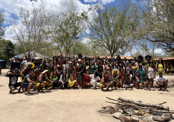 Uneal realiza colação de grau de 212 indígenas em momento histórico para o Brasil
