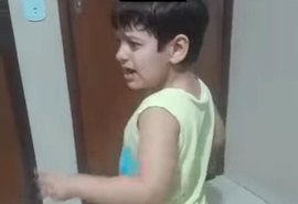 Criança autista fica assustada com soltura de fogos com estampido durante Festa da Chita