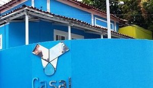 Casal vai substituir rede de esgoto em via do bairro Farol