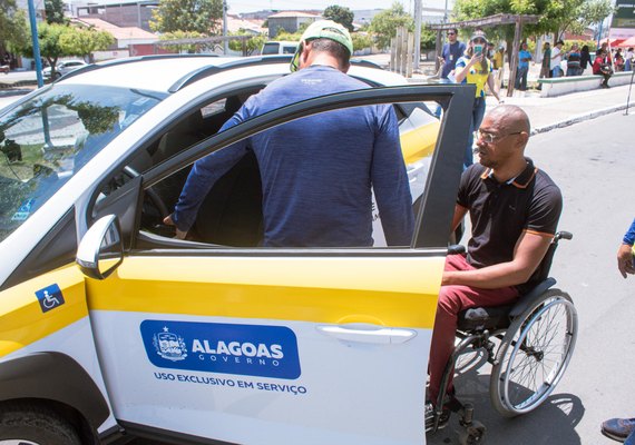 Carro PcD do Detran é utilizado pela 1ª vez em Delmiro Gouveia