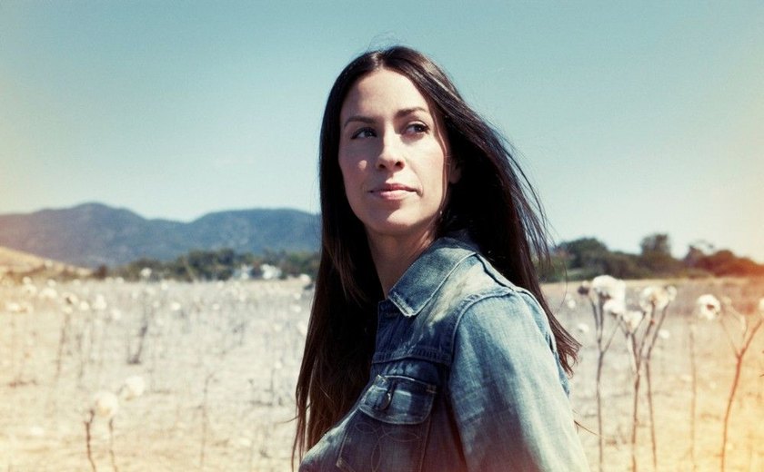 Ex-empresário que roubou Alanis Morissette pega seis anos de prisão