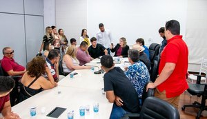 Parlamentares recebem atualizações sobre obras do Novo Mercado da Produção