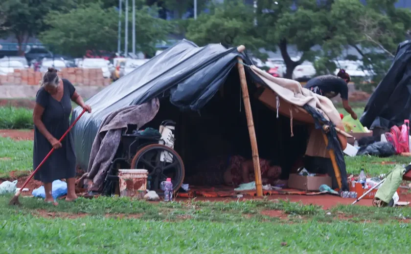Brasil tem 358 mil pessoas em situação de rua, com 60% no Sudeste
