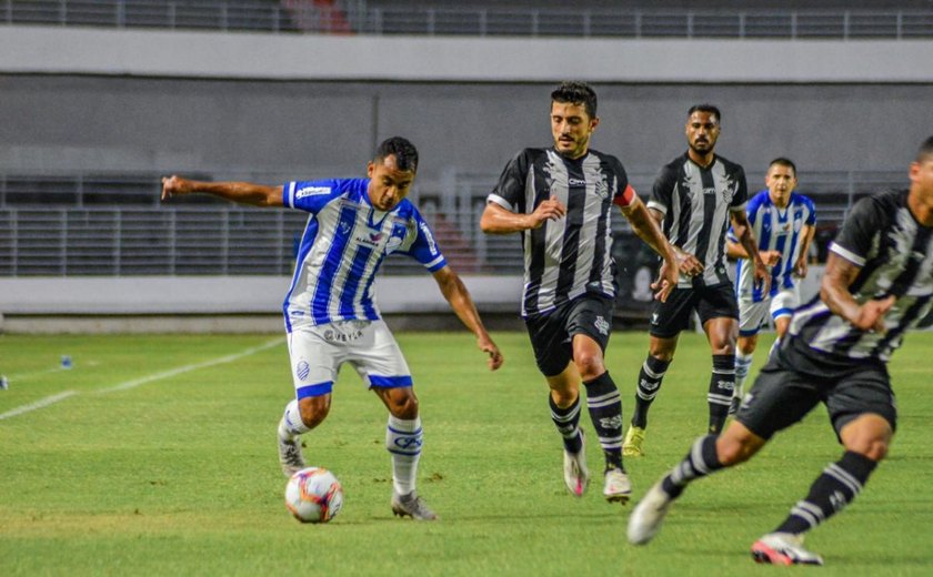 CSA joga bem e vence o Figueirense por 3 a 0 no Estádio Rei Pelé