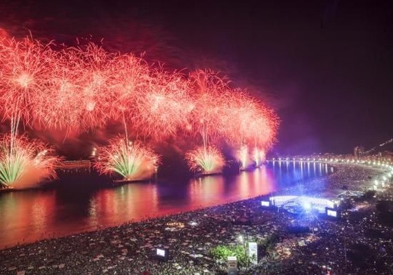 Réveillon injetou quase R$ 2 bi na economia do Rio; número de turistas cresce