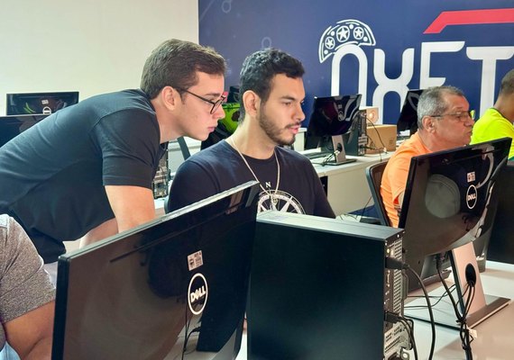 Programa OxeTech abre 850 vagas para cursos gratuitos de tecnologia em 10 municípios