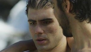 'Orgulho e Paixão': Luccino revela que é gay e Ernesto surpreende