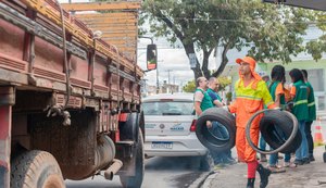Mutirão combate focos do Aedes aegypti em borracharias de Maceió