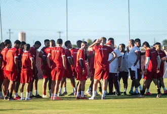 CRB encara hoje o Coritiba para tentar reabilitação na Série B
