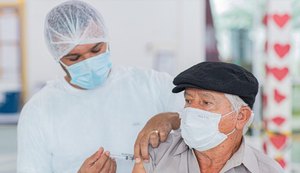 Mais de 11 mil pessoas já receberam a 1ª dose da vacina contra a Covid-19 em Arapiraca