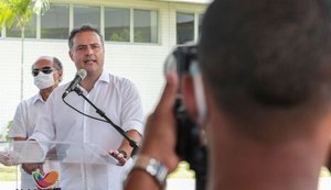 Governo já reservou recursos para compra de vacina contra Covid-19, afirma Renan Filho