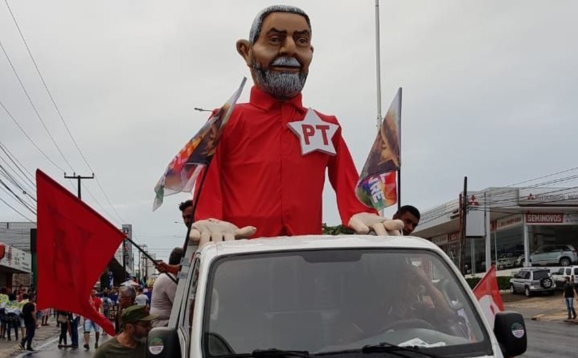 Arapiraca recebe Caravana Lula Livre