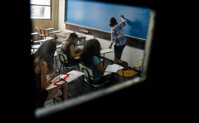 Matrículas em cursos superiores crescem 1,8% no Brasil em 2019