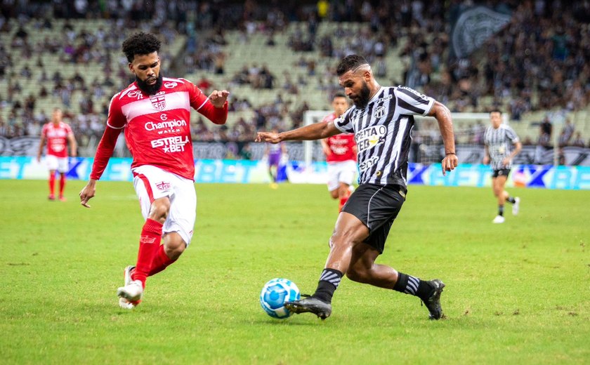 CRB realiza treinos  durante pausa na Série B