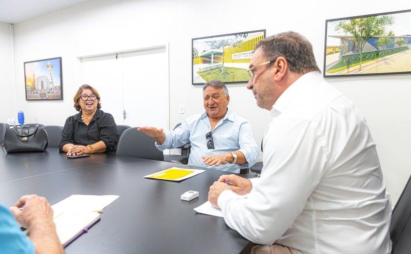 Centro de Convenções: prefeito Luciano confirma 24ª Fesuper em Arapiraca
