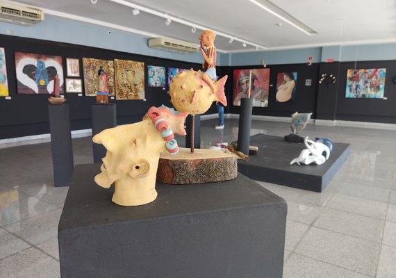 Rostos, traços e histórias na exposição