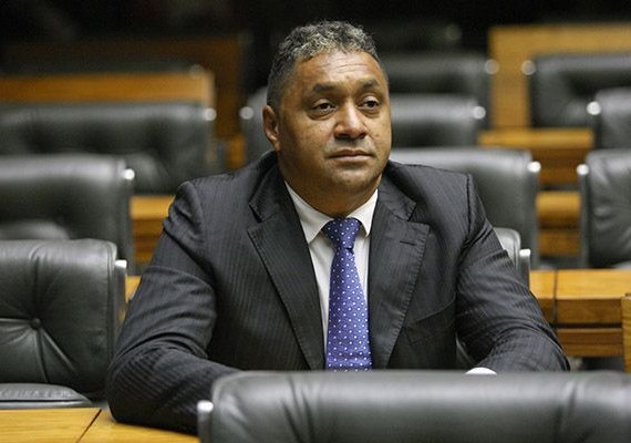 Tiririca faz discurso na Câmara para dizer que está 'abandonando a vida pública'