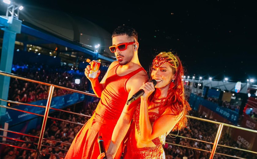 Anitta, Pedro Sampaio e Beats causam com super show e efeitos especiais na primeira noite do Carnatal