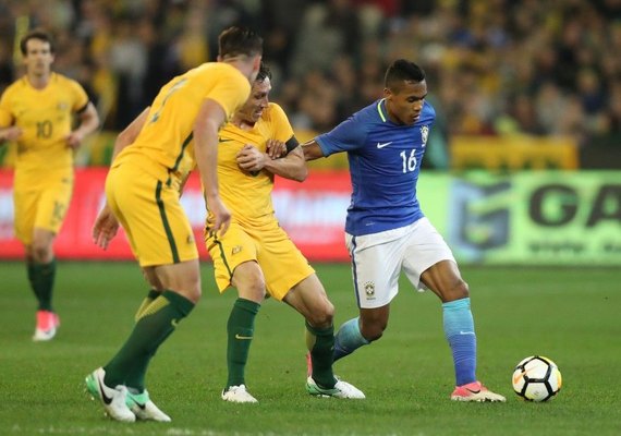 Tite convoca Jemerson e Alex Sandro para o jogo contra a Colômbia