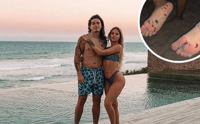 Hospedado na Barra de São Miguel, Whindersson Nunes se assusta com óleo nas praias