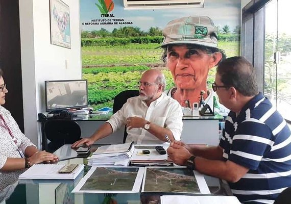 Iteral e Setrand discutem área de estudo para novo aeroporto, em Maragogi